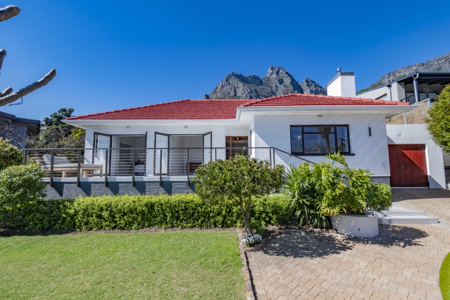 3 Bedroom Property for Sale in Camps Bay Western Cape
